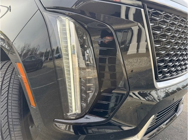2025 Cadillac Escalade ESV 4WD Luxury