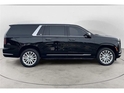 2025 Cadillac Escalade ESV 4WD Luxury