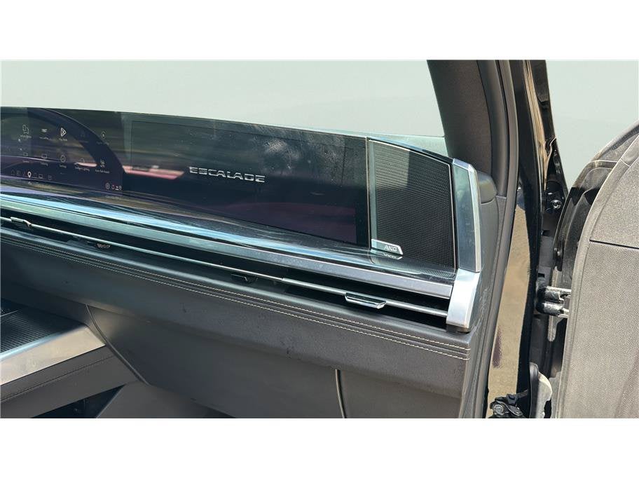 2025 Cadillac Escalade ESV 4WD Sport