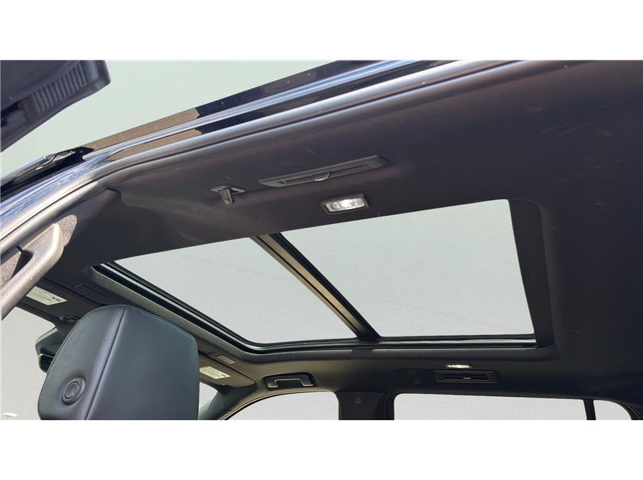 2025 Cadillac Escalade ESV 4WD Sport