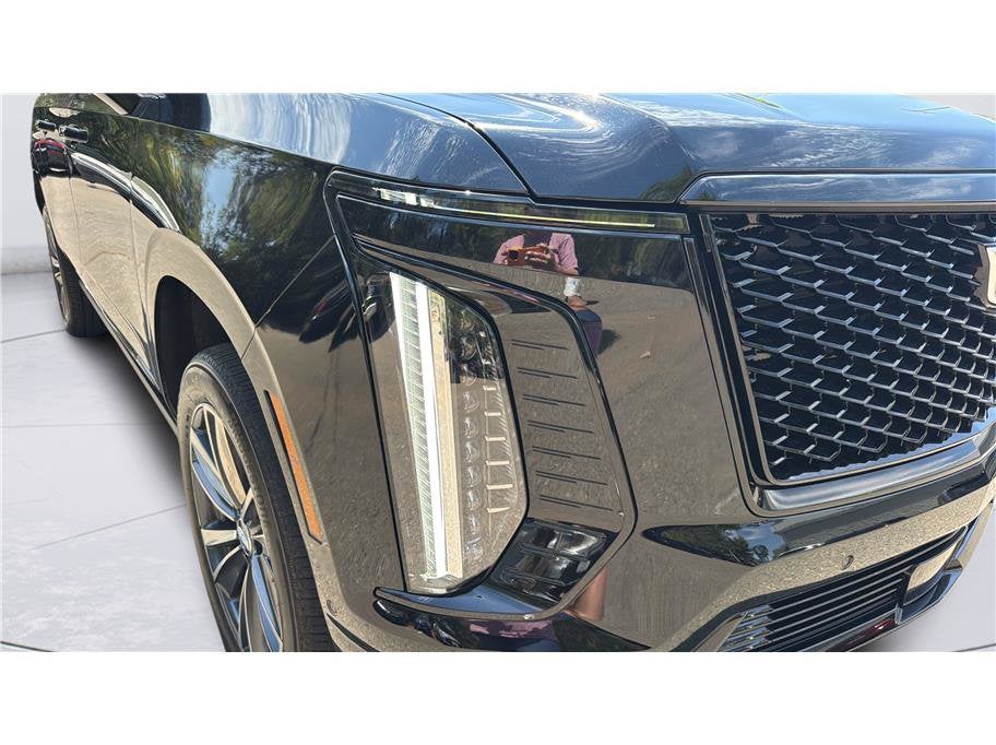2025 Cadillac Escalade ESV 4WD Sport