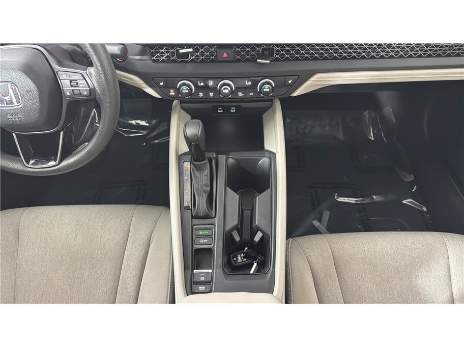 2025 Honda Accord Sedan SE