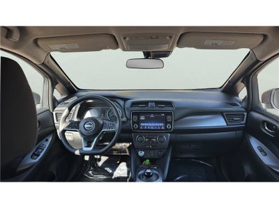 2025 Nissan LEAF S