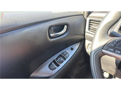 2025 Nissan LEAF S