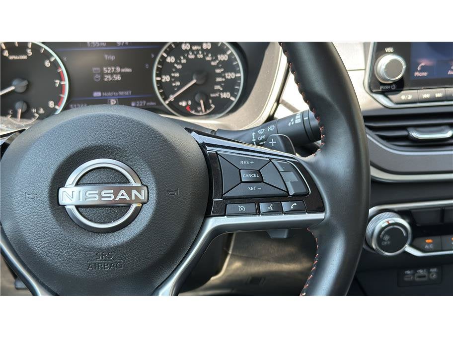 2025 Nissan Altima SR