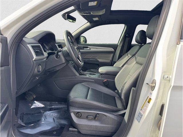 2021 Volkswagen Atlas Cross Sport 2.0T SE w/Technology