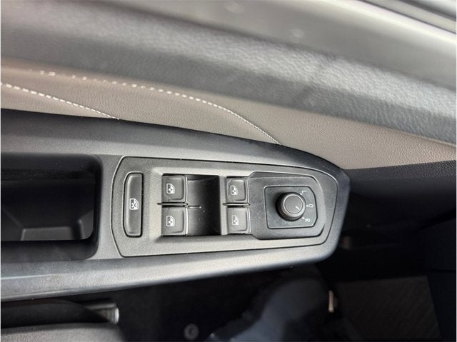 2021 Volkswagen Atlas Cross Sport 2.0T SE w/Technology