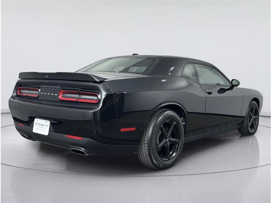2020 Dodge Challenger SXT