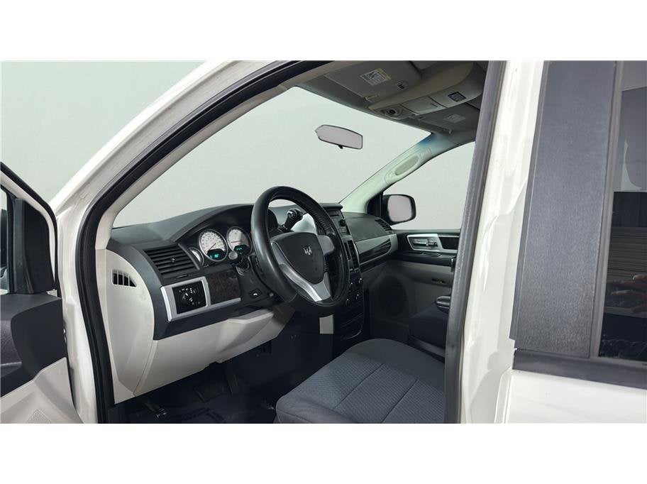 2010 Dodge Grand Caravan SXT