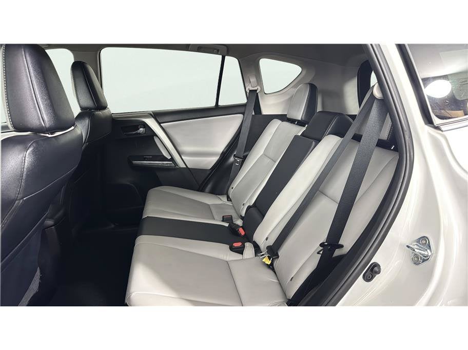 2017 Toyota RAV4 Platinum Sport Utility 4D