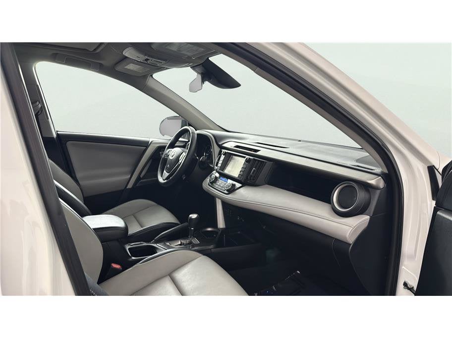 2017 Toyota RAV4 Platinum Sport Utility 4D