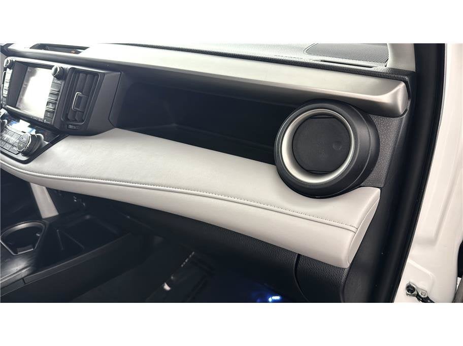 2017 Toyota RAV4 Platinum Sport Utility 4D