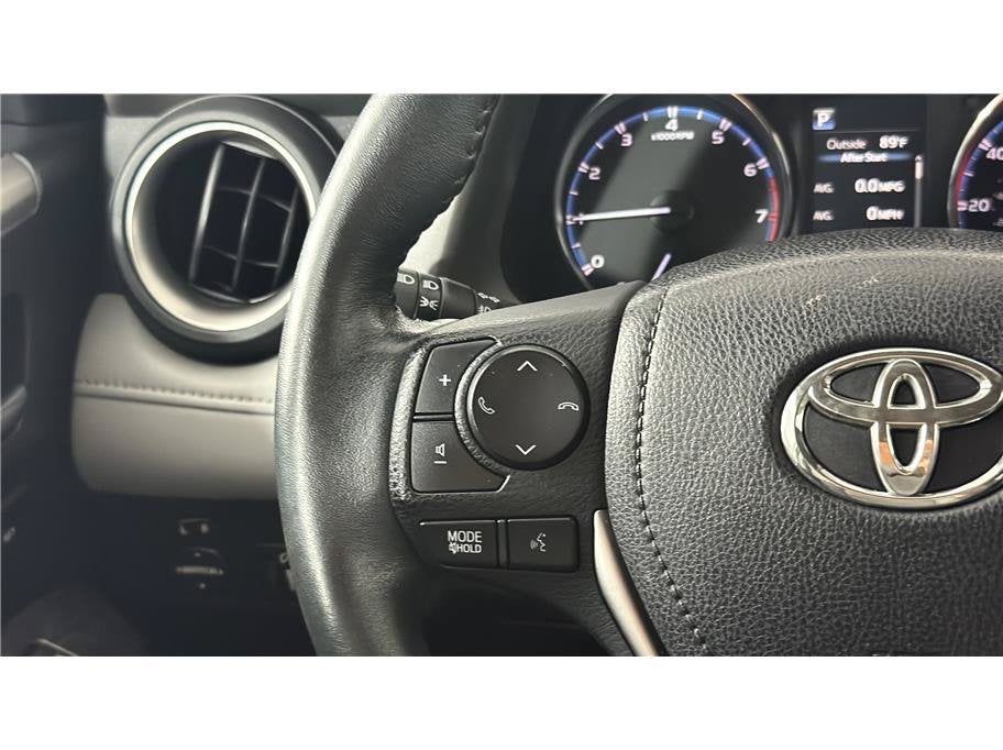 2017 Toyota RAV4 Platinum Sport Utility 4D