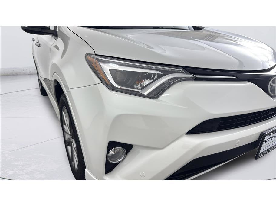 2017 Toyota RAV4 Platinum Sport Utility 4D