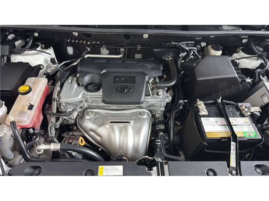 2017 Toyota RAV4 Platinum Sport Utility 4D
