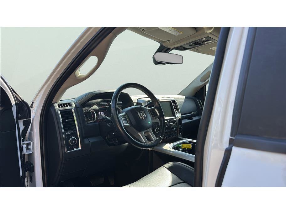 2016 RAM 3500 Laramie