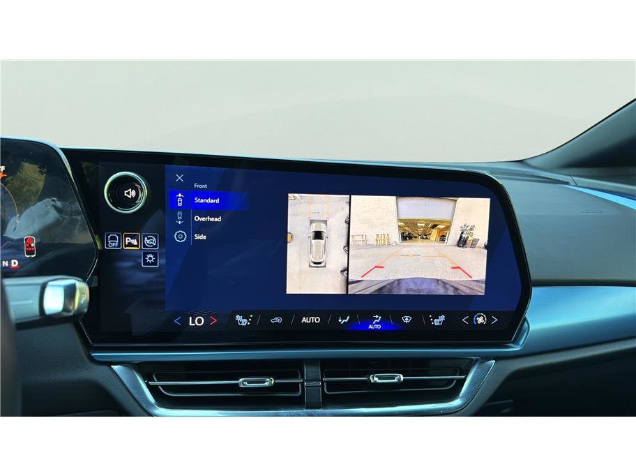 2024 Chevrolet Equinox EV LT