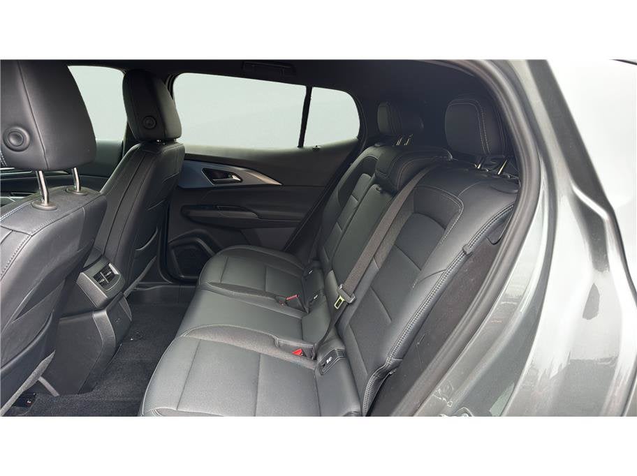 2024 Chevrolet Equinox EV LT