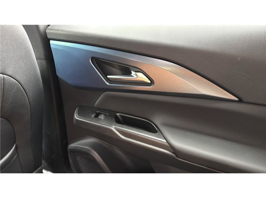 2024 Chevrolet Equinox EV LT
