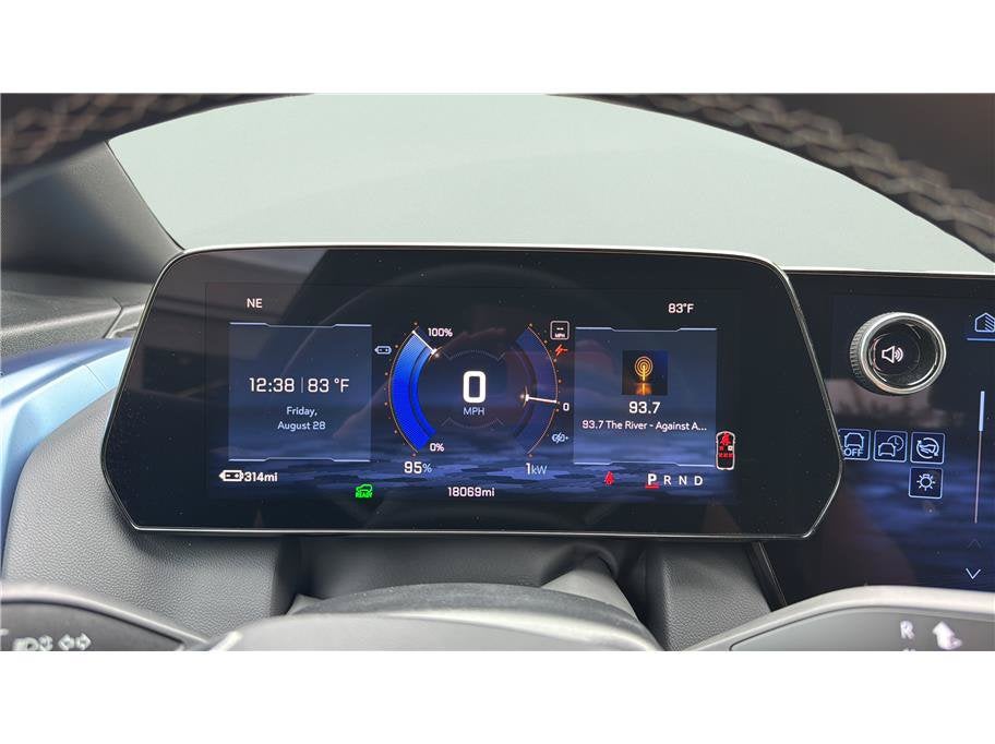 2024 Chevrolet Equinox EV LT