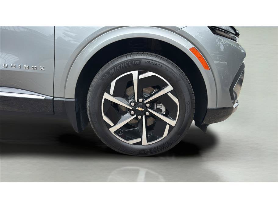 2024 Chevrolet Equinox EV LT