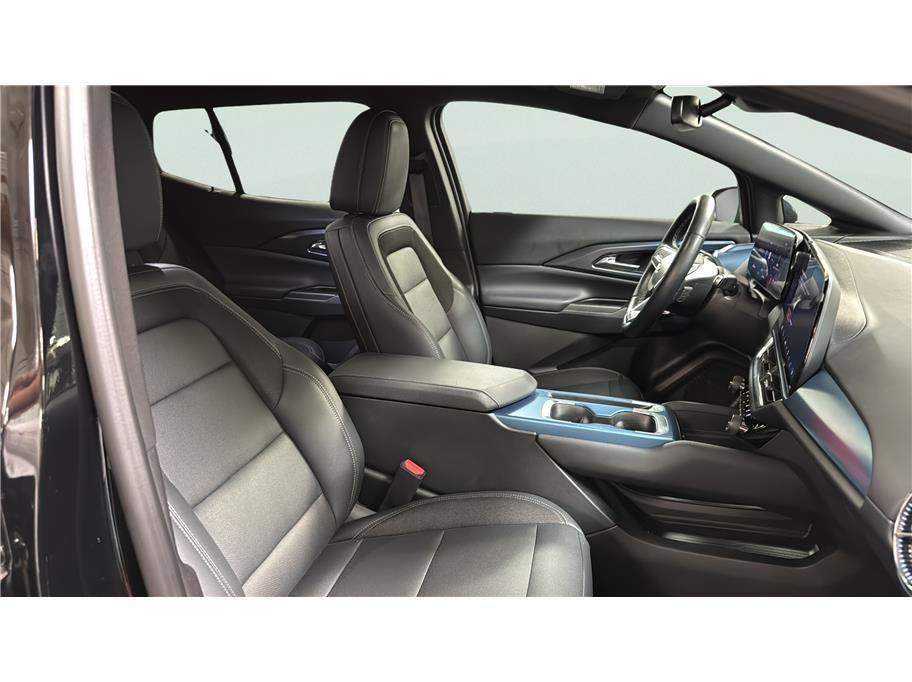 2024 Chevrolet Equinox EV LT