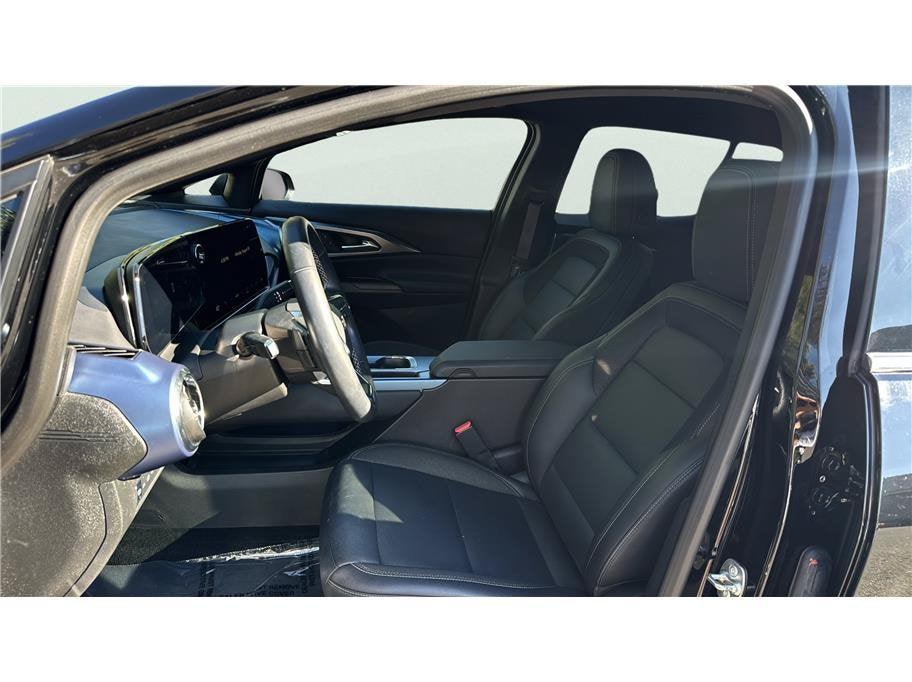 2024 Chevrolet Equinox EV LT