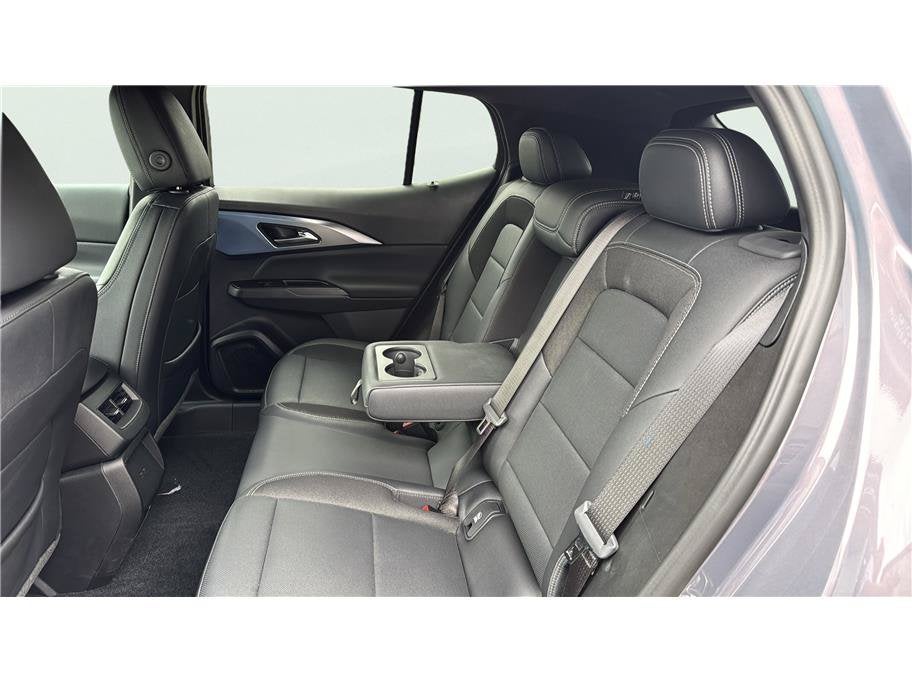 2024 Chevrolet Equinox EV LT