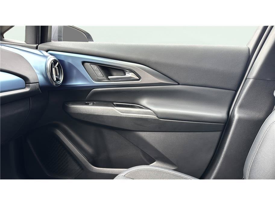 2024 Chevrolet Equinox EV LT