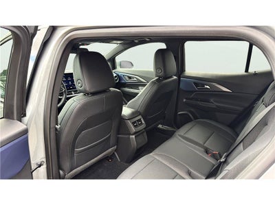 2024 Chevrolet Equinox EV LT