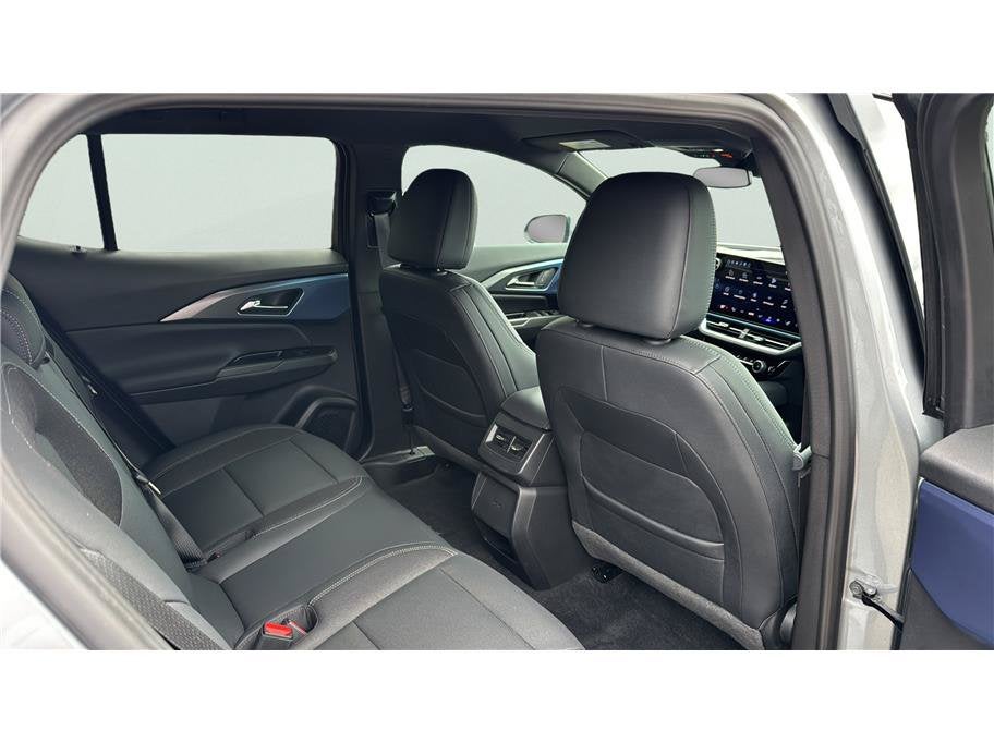 2024 Chevrolet Equinox EV LT