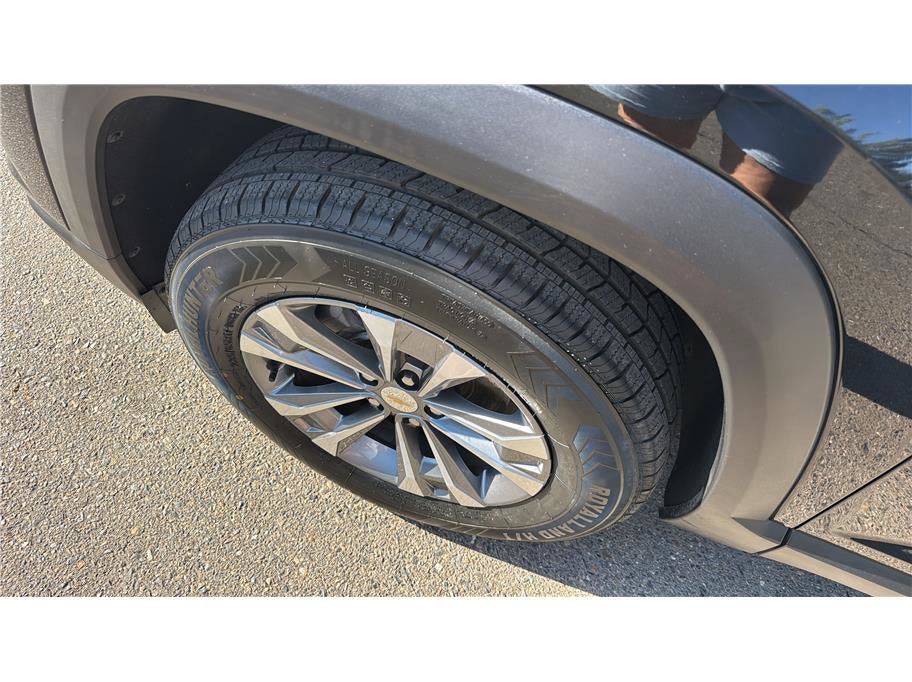 2025 Chevrolet Equinox FWD LT