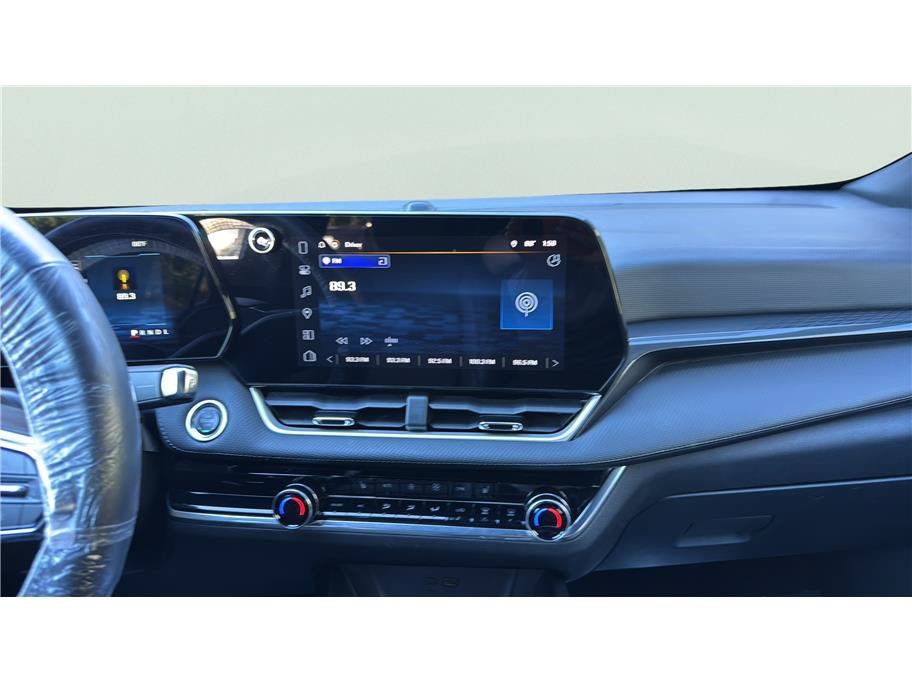 2025 Chevrolet Equinox FWD LT