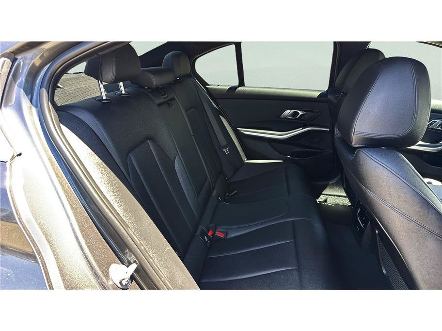2021 BMW 3 Series 330i