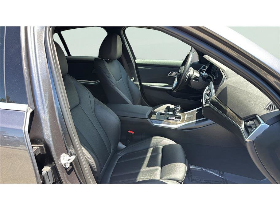 2021 BMW 3 Series 330i
