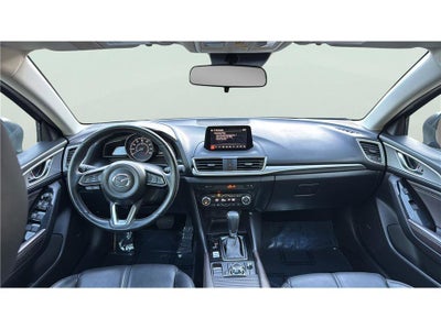 2018 Mazda Mazda3 4-Door Touring