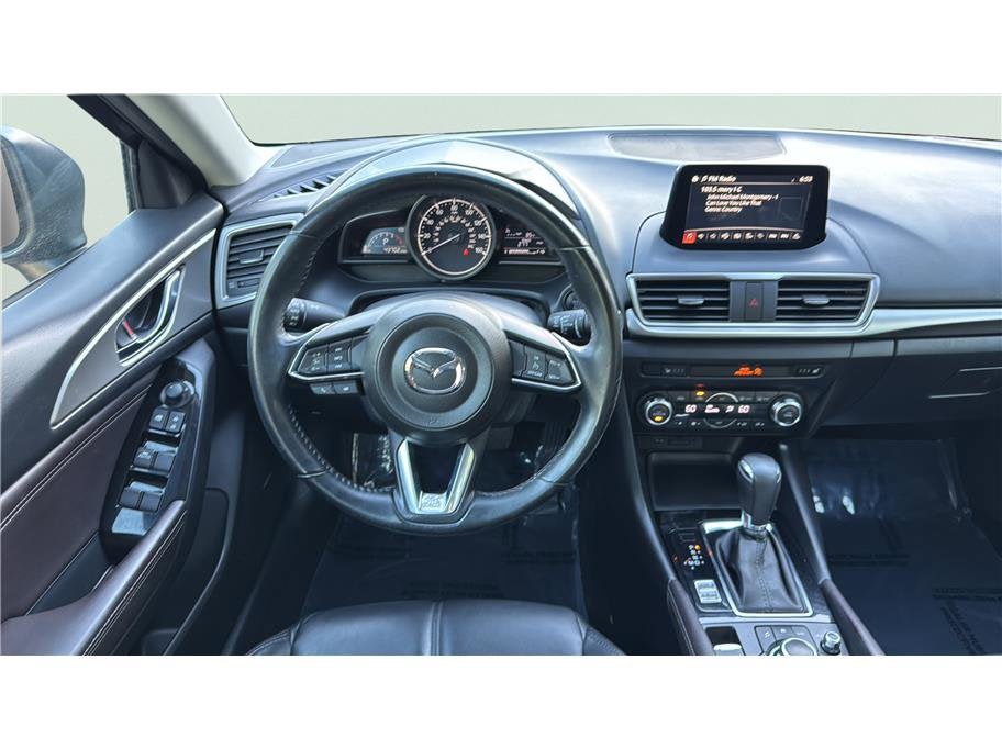 2018 Mazda Mazda3 4-Door Touring