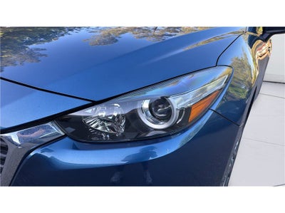 2018 Mazda Mazda3 4-Door Touring