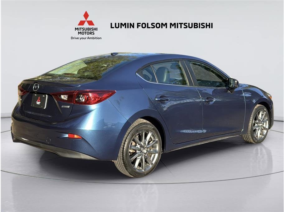 2018 Mazda Mazda3 4-Door Touring