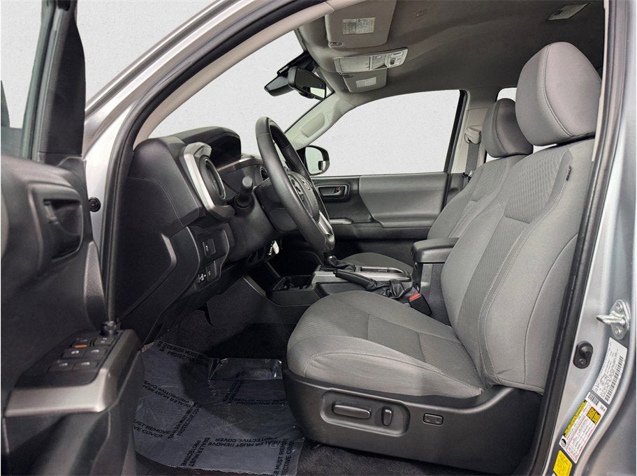 2022 Toyota Tacoma 2WD SR5 Pickup 4D 5 ft
