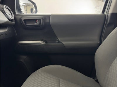 2022 Toyota Tacoma 2WD SR5 Pickup 4D 5 ft