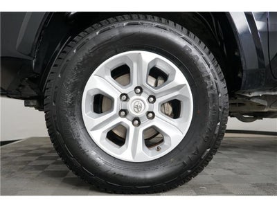 2018 Toyota Tacoma TRD Sport Pickup 4D 5 ft