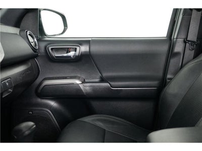 2018 Toyota Tacoma TRD Sport Pickup 4D 5 ft