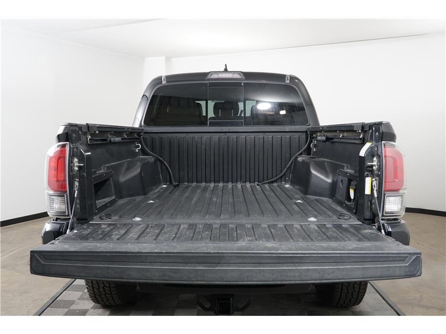 2018 Toyota Tacoma TRD Sport Pickup 4D 5 ft