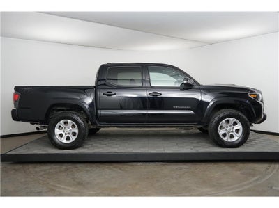 2018 Toyota Tacoma TRD Sport Pickup 4D 5 ft