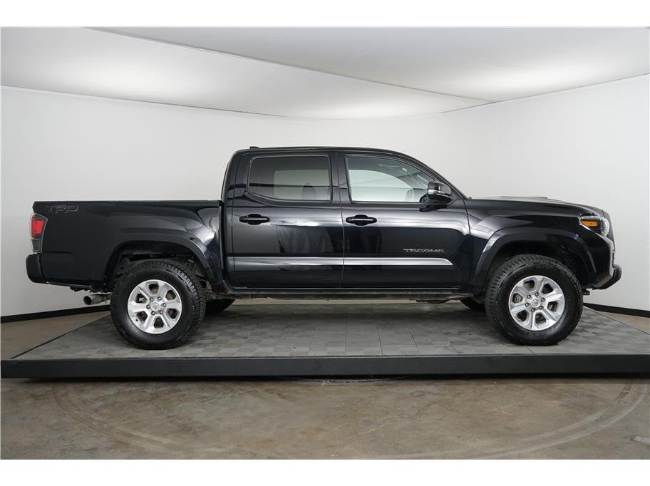 2018 Toyota Tacoma TRD Sport Pickup 4D 5 ft