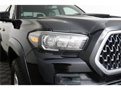 2018 Toyota Tacoma TRD Sport Pickup 4D 5 ft