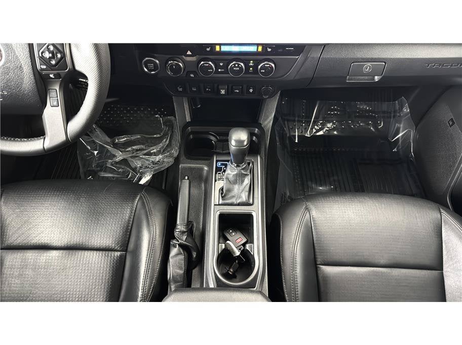 2023 Toyota Tacoma 4WD TRD Sport Pickup 4D 6 ft