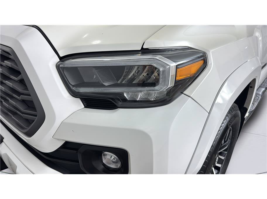 2023 Toyota Tacoma 4WD TRD Sport Pickup 4D 6 ft