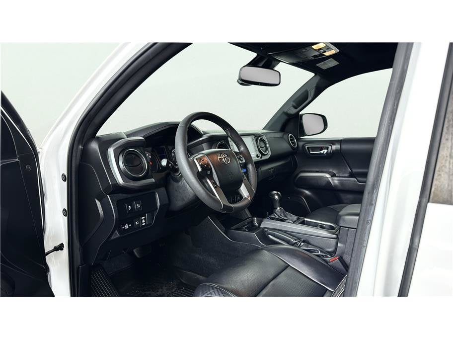 2023 Toyota Tacoma 4WD TRD Sport Pickup 4D 6 ft